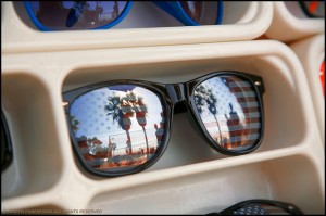 JP1209 American Flag Sunglasses With Reflection Of Venice Beach - Los Angeles CA