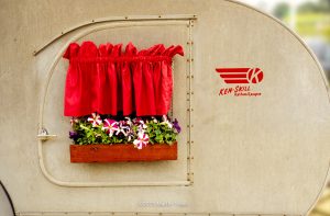 Ken-Skill, camper, teardrop, red, flowers
